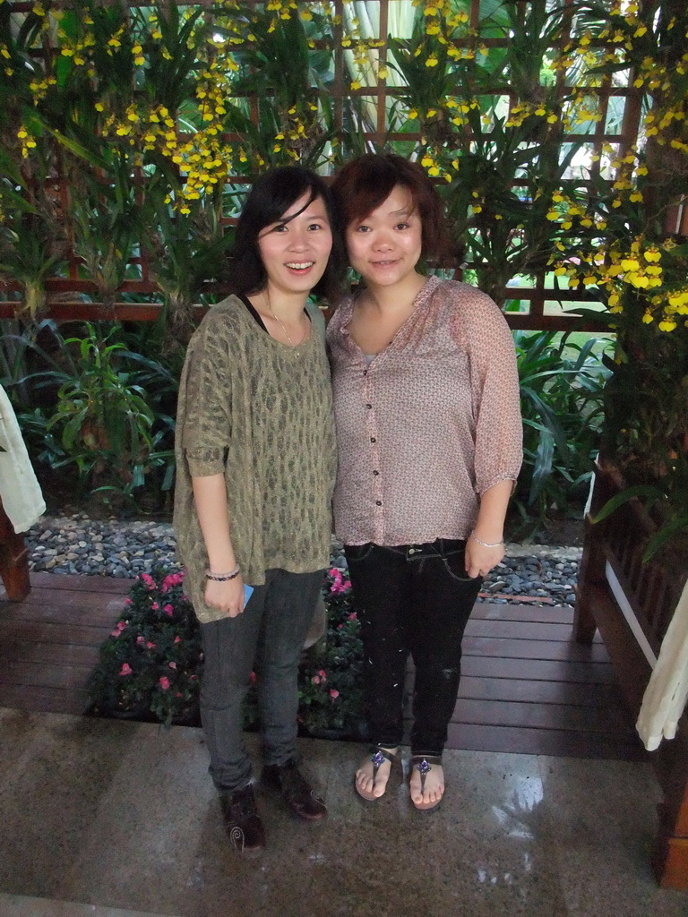 Miaomiao and Mengjin at the lobby of the Ocean Sonic Resort