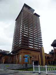 Building at the Sanya Bay Mangrove Tree Resort at Fenghuang Road, viewed from the car