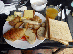 Breakfast at the Sanya Bay Mangrove Tree Resort