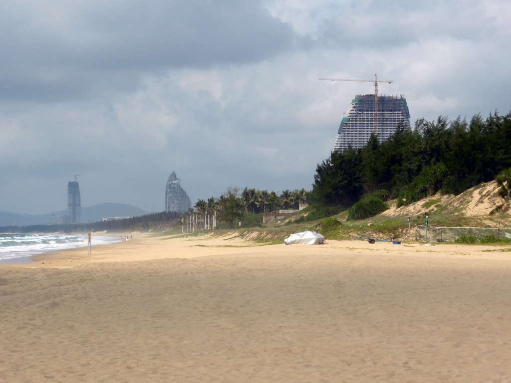 Hotels under construction at the beach of Haitang Bay