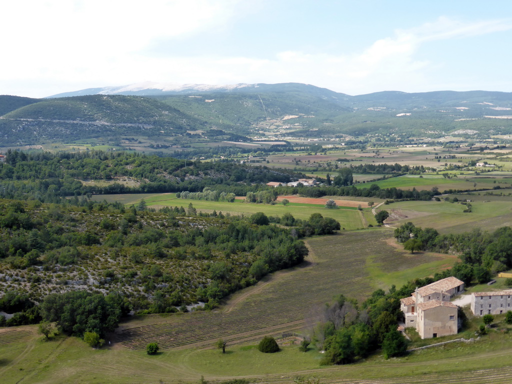 The countryside to the south of the town, viewed from a viewing point along the D943 road to Gordes