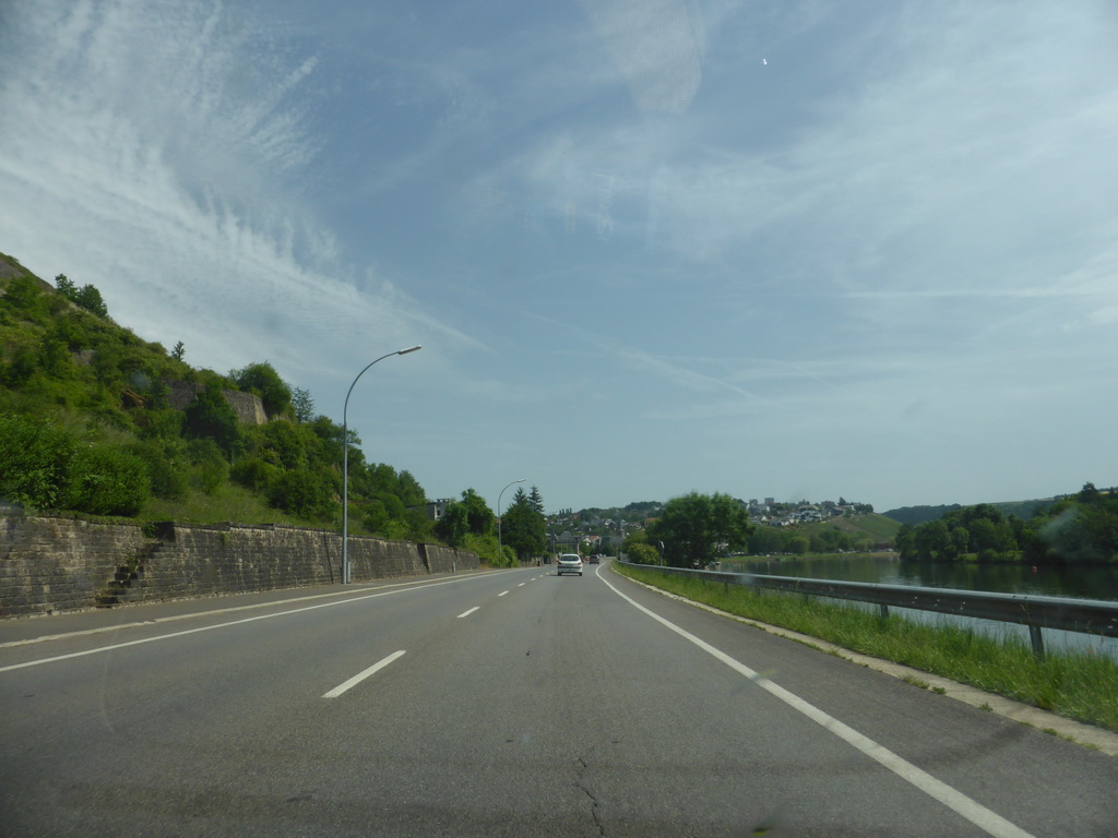 The Moselle river and the village of Ehnen next to the Route du Vin road, viewed from the car