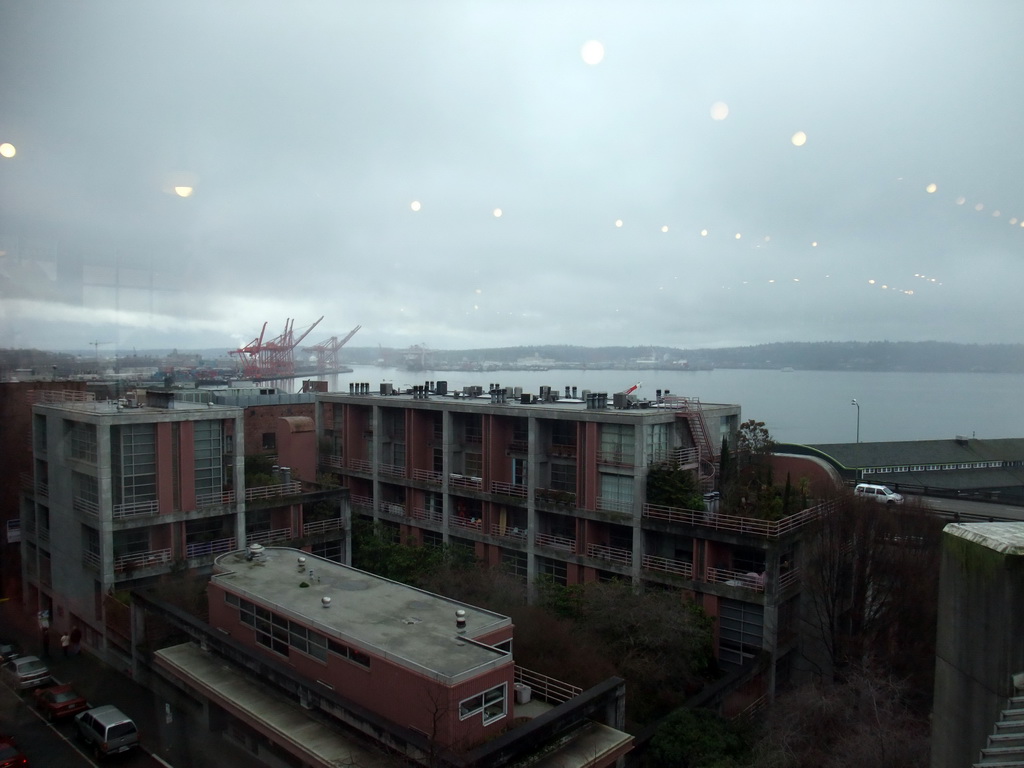 View from Pike Place Market on Elliott Bay, the Seattle Aquarium and other neighbouring buildings