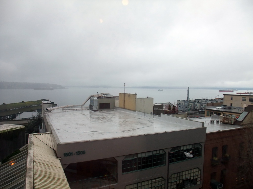 View from Pike Place Market on Elliott Bay, the Seattle Aquarium and other neighbouring buildings