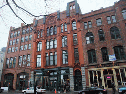 Starbucks store and Belltown Pub at 1st Avenue