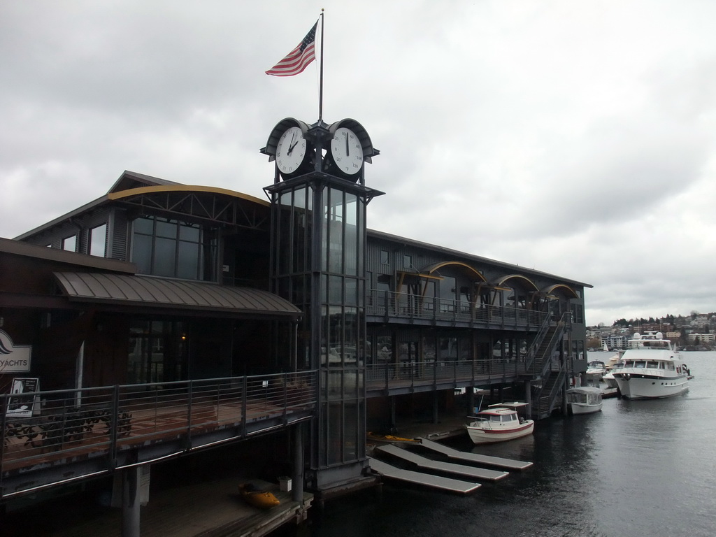 Julie`s Landing Marina at the west side of Lake Union