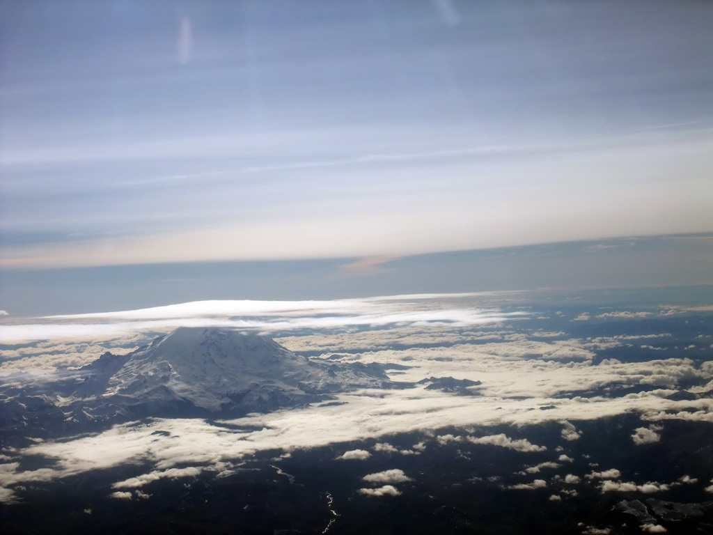 Mount Rainier, viewed from the airplane to New York