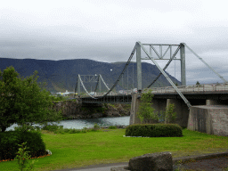 The Ölfusárbrú bridge over the Ölfusá river, viewed from the parking place of Hotel Selfoss