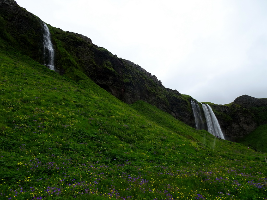 The Seljalandsfoss waterfall and a smaller waterfall at the north side