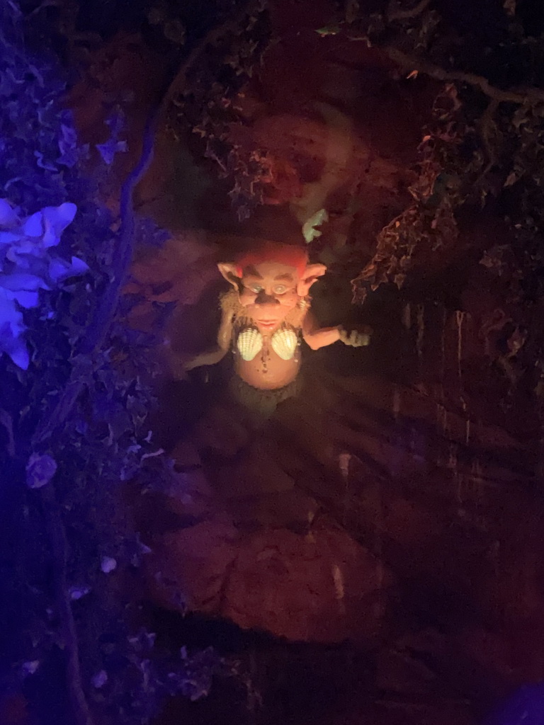 Dwervel statue at the cave at the waiting line for the Djengu River attraction at the Magische Vallei section at the Toverland theme park