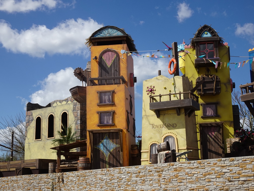 Houses on the stage at the Port Laguna section at the Toverland theme park, just before the Aqua Bellatores show