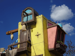 House on the stage at the Port Laguna section at the Toverland theme park, just before the Aqua Bellatores show