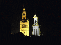 The Giralda tower and the Iglesia de Santa Cruz church, viewed from the roof of the Hotel Fernando III, by night