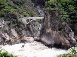 Bridge and tiger statue at Tiger Leaping Gorge