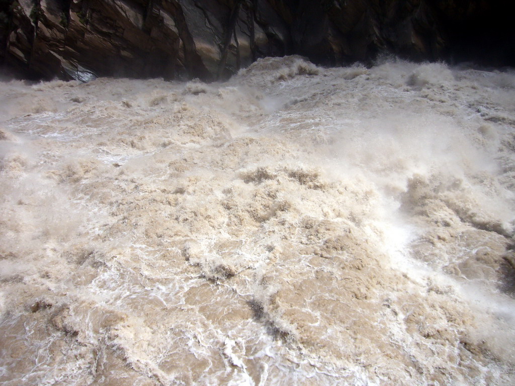 Rapids at Tiger Leaping Gorge