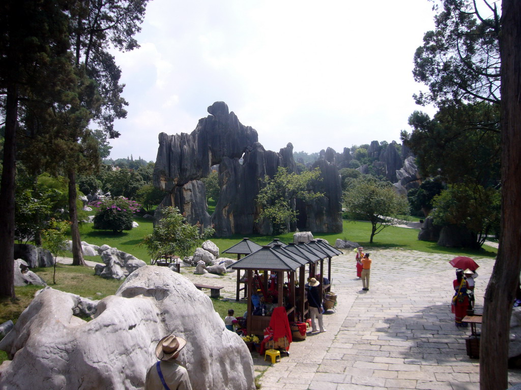 Karst formations and souvenir shops in the Minor Stone Forest of Shilin National Park