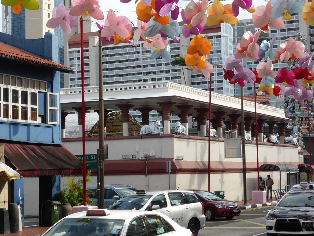 South corner of the Sri Mariamman Temple at the crossing of South Bridge Road and Temple Street