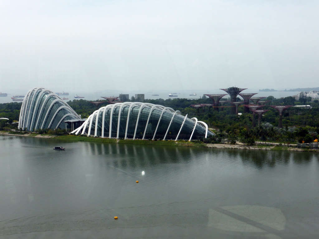 The Marina Bay and the Gardens by the Bay with the Cloud Forest, the Flower Dome and the Supertree Grove, viewed from the Singapore Flyer ferris wheel