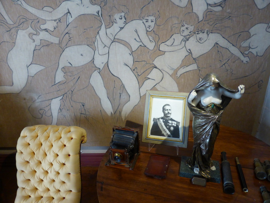 Photograph, statue and wall paintings at the Atelier of King Don Carlos I at the lower floor of the Palácio da Pena palace