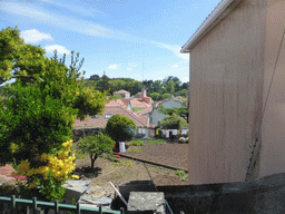 Houses at the village of São Pedro de Penafirrim, viewed from the bus to the Old Town of Sintra at the Calçada Penalva street