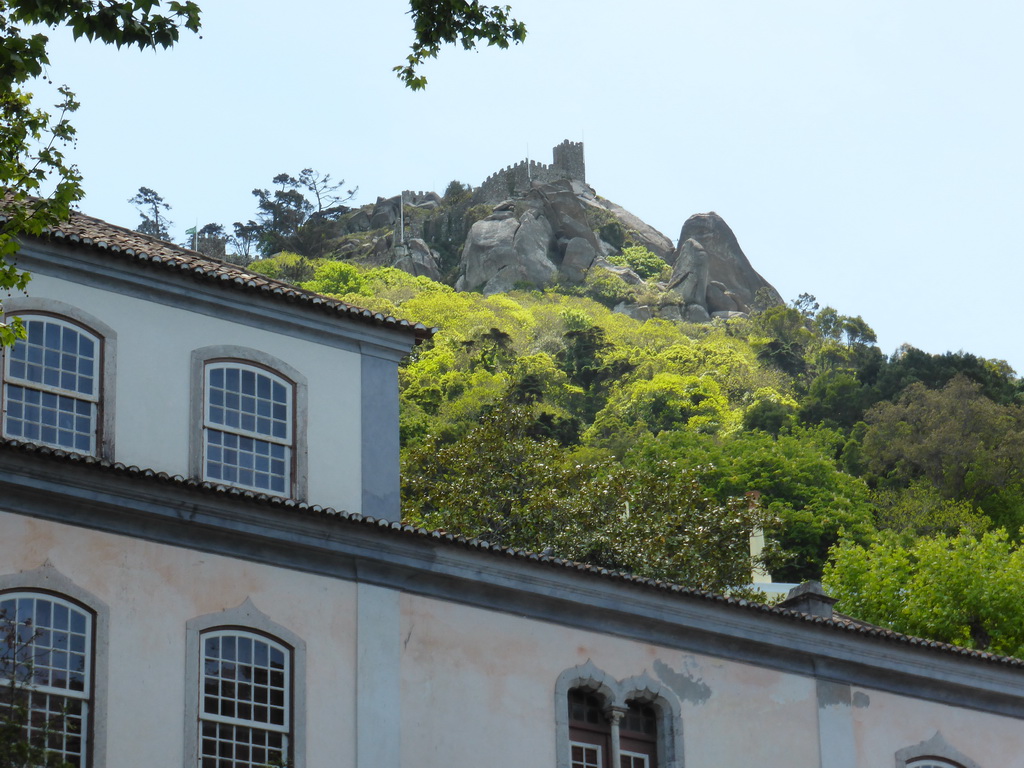 The Castelo dos Mouros castle, viewed from the front of the Convento dos Capuchos convent at the Rua Gil Vicente street