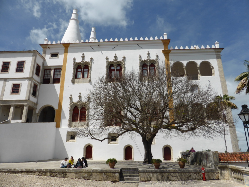 The Largo Rainha Dona Amélia square and the front of the Palácio Nacional de Sintra palace