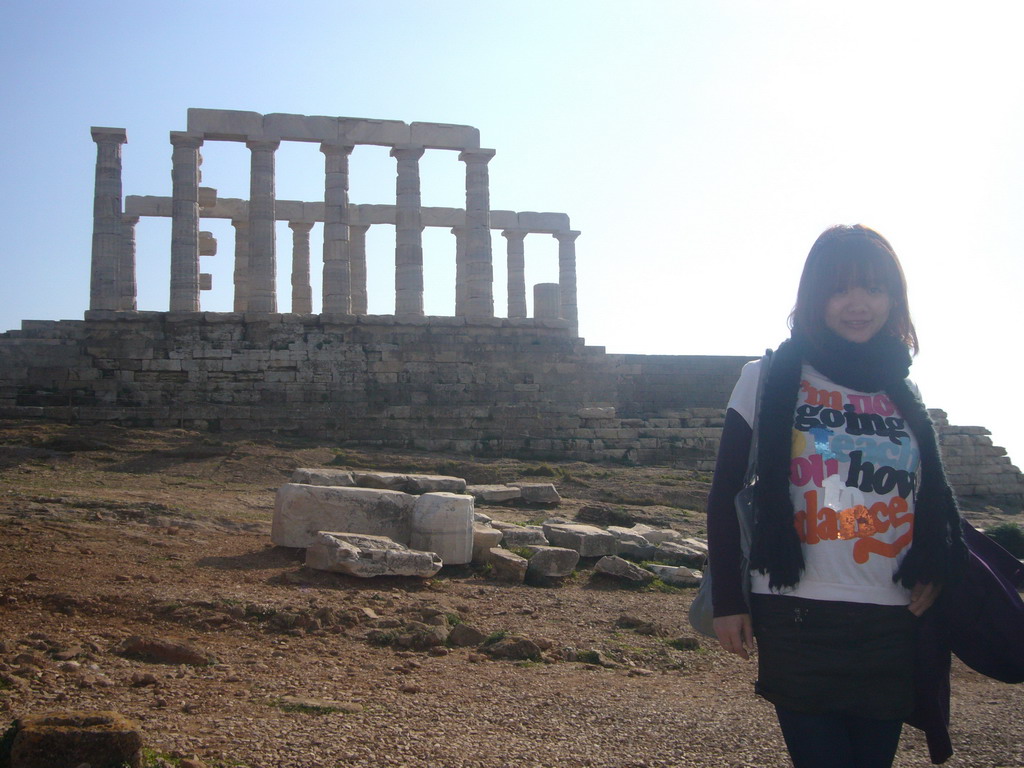 Miaomiao at the Temple of Poseidon