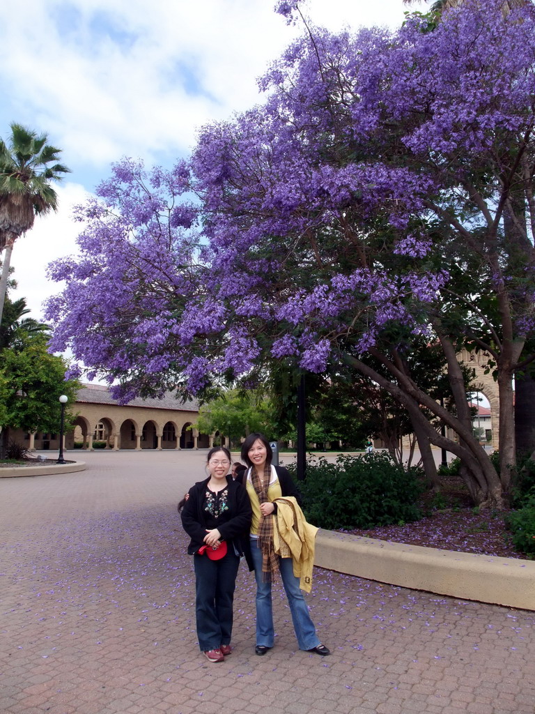 Mengjin with a Chinese friend at Stanford University