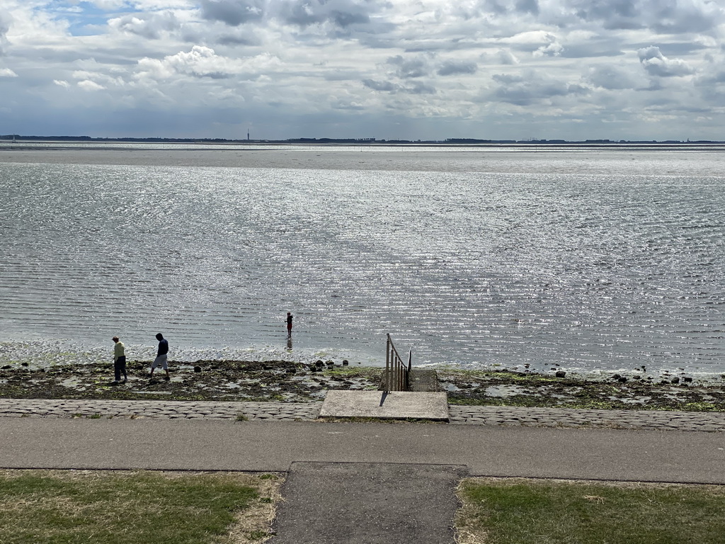 The beach near the Dijkweg road