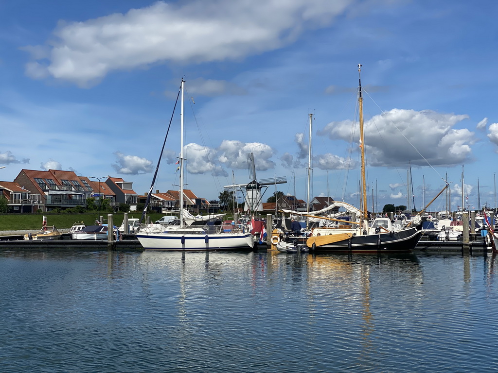 The Stavenisser Molen windmill and the Stavenisse Harbour, viewed from the south side