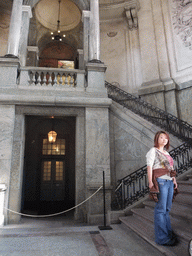 Miaomiao at the staircase to the Royal Chapel at the southeast side of Stockholm Palace