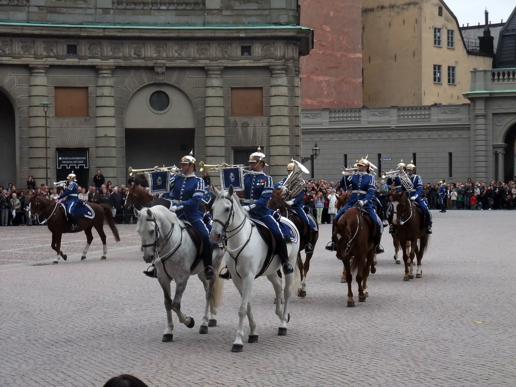 Changing of the guards, at the Outer Court of the Stockholm Palace