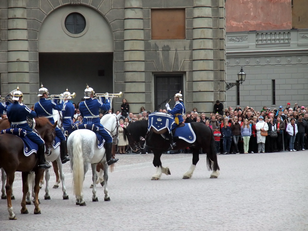 Changing of the guards, at the Outer Court of the Stockholm Palace