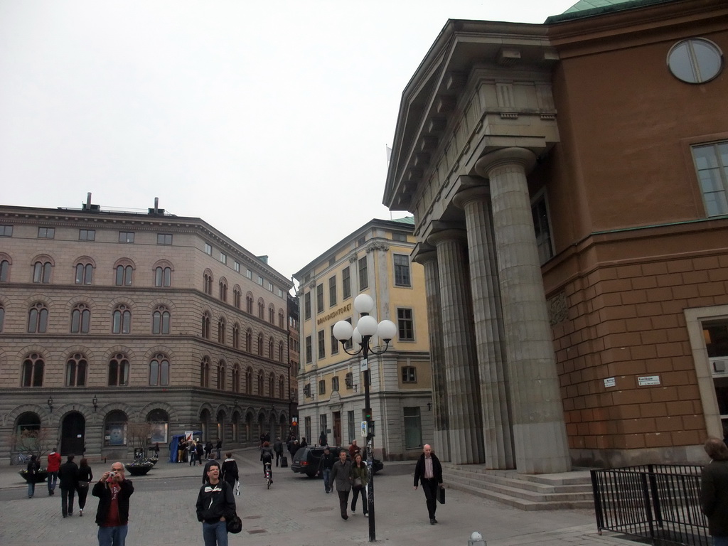 Mynttorget square, with the Kanslikajen quay