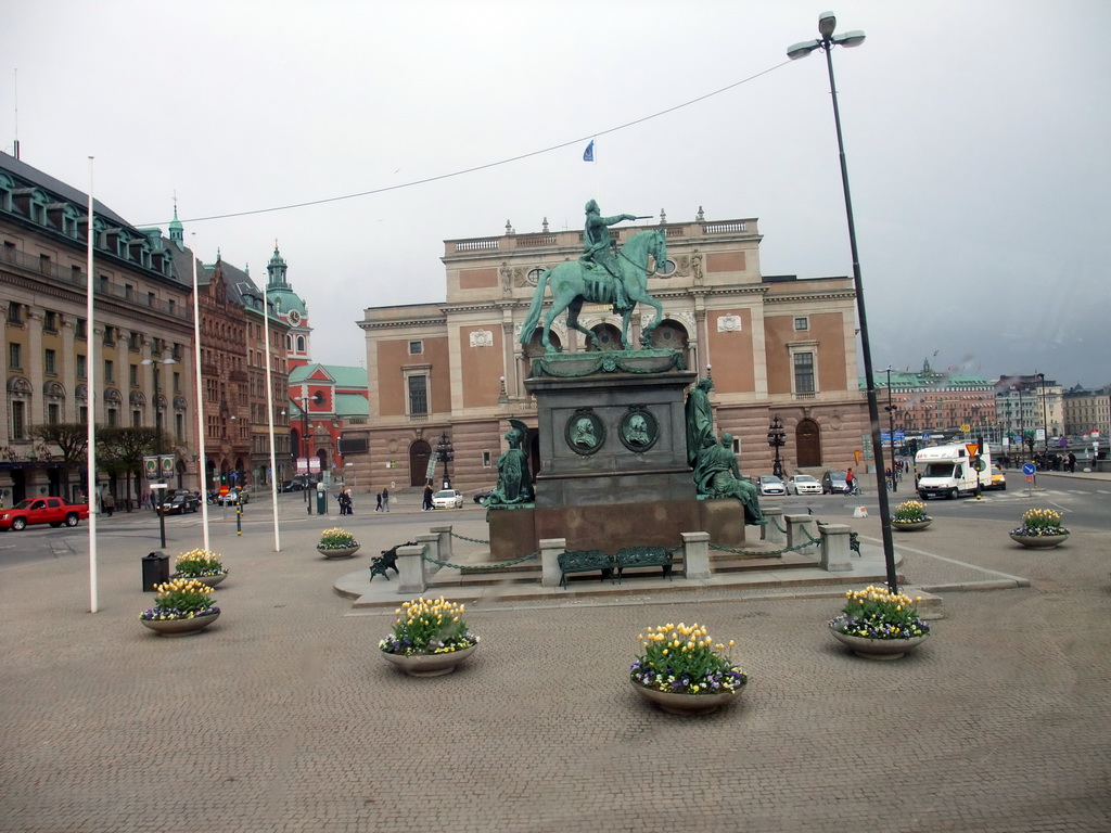 The Gustav Adolfs Torg square with an equestrian statue of Gustav II Adolf and the Royal Swedish Opera (Kungliga Operan), from the sightseeing bus