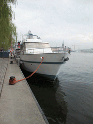 Boat in the Riddarfjärden bay, at the Norr Mälarstrand street