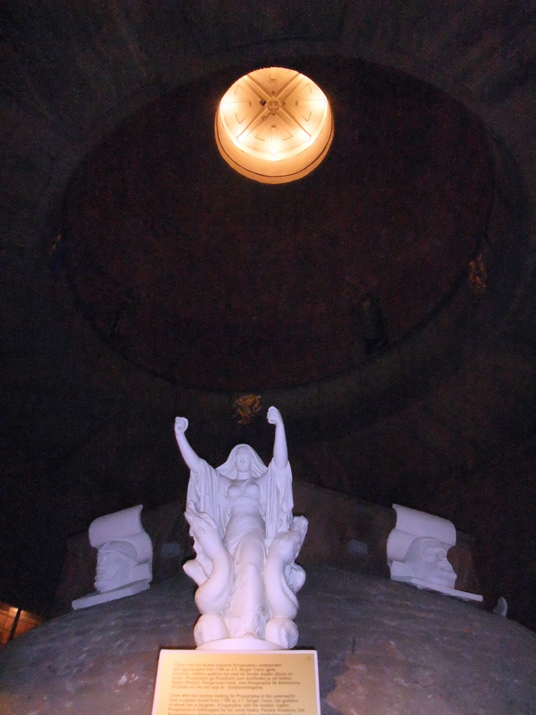 Statues in the Tower Museum and dome of the main tower of the Stockholm City Hall