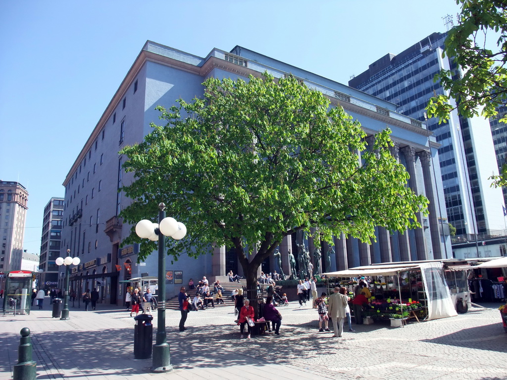 The Stockholm Concert Hall at Hötorget square, with the Orfeusgruppen fountain