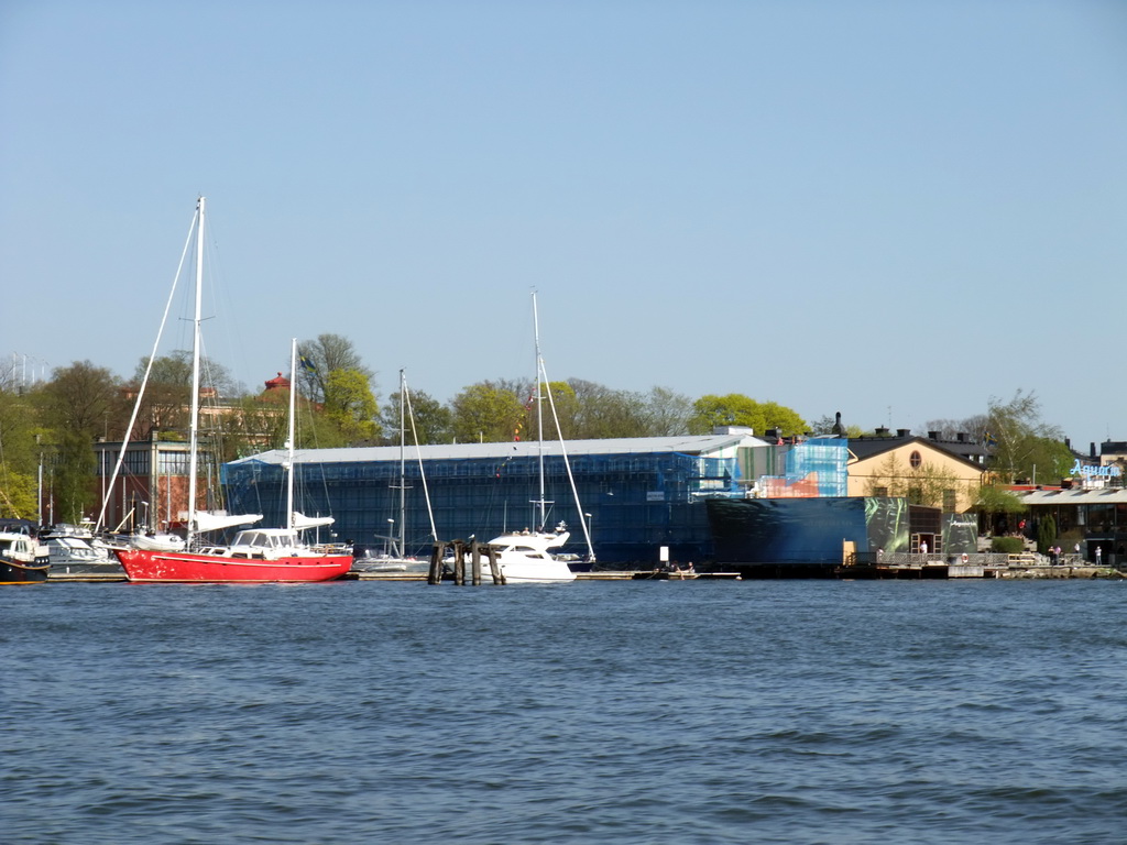 The Aquaria Water Museum (Aquaria Vattenmuseum) and the Saltsjön bay, viewed from the Saltsjön ferry