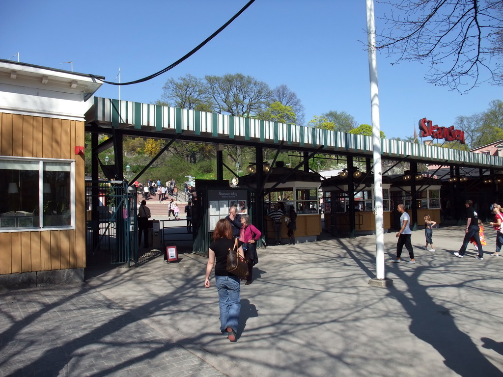 Miaomiao at the entrance of the Skansen open air museum