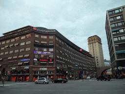 Shops and one of the Kungstornen towers in the Kungsgatan street, and the Malmskillnadsbron bridge