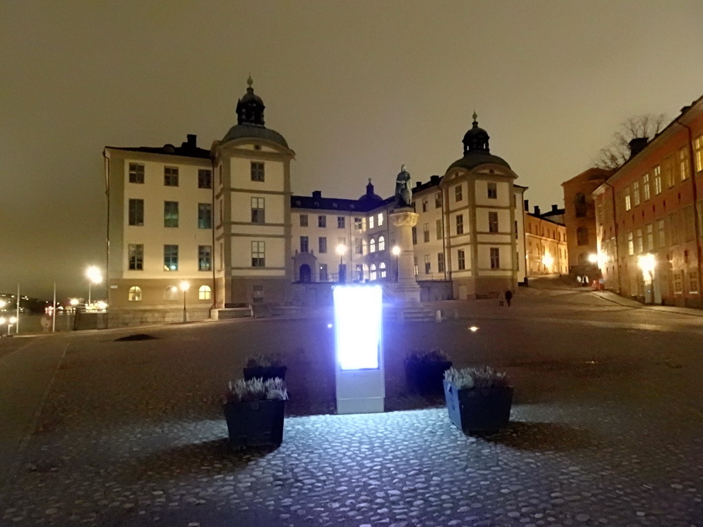 Front of the Svea Court of Appeal at the Birger Jarls Torg square, by night