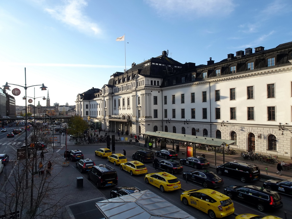 Front of Stockholm Central Station, viewed from the Klarabergsviadukten street
