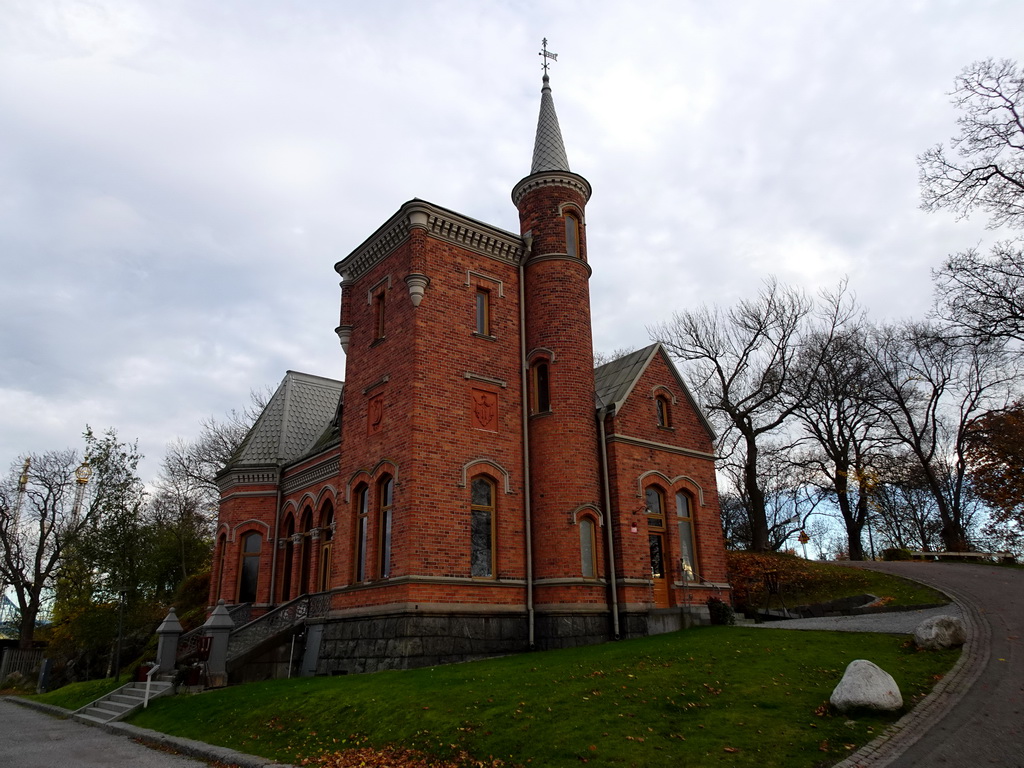 Front of the Skridskopaviljongen building at the Örlogsvägen street at the Kastellholmen island