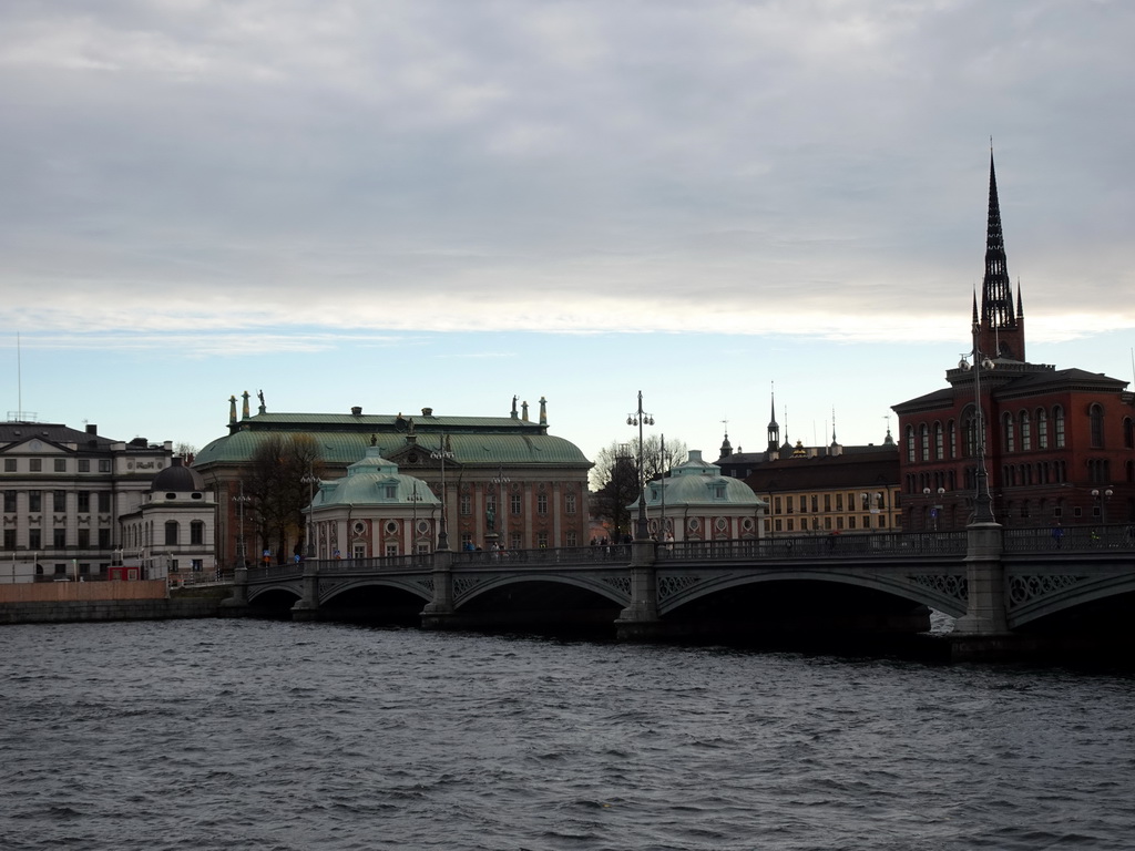 The Vasabron bridge, the Riddarhuset building and the Riddarholmen Church, viewed from the Strömgatan street