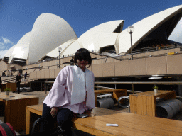 Miaomiao at the Lower Concourse, with a view on the Sydney Opera House