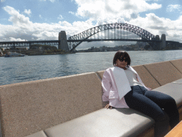 Miaomiao at the Lower Concourse of the Sydney Opera House, with a view on the Sydney Cove and the Sydney Harbour Bridge