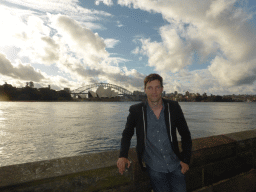 Tim at the central eastern part of the Royal Botanic Gardens, with a view on the Sydney Harbour, the Sydney Opera House and the Sydney Harbour Bridge