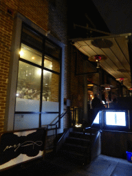 Front of the Pony Lounge & Dining restaurant at Kendall Lane, by night