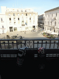 Tim`s N.E.C. shawl at the balcony of his room in the Archimede Bed and Breakfast at the Piazza Archimede square